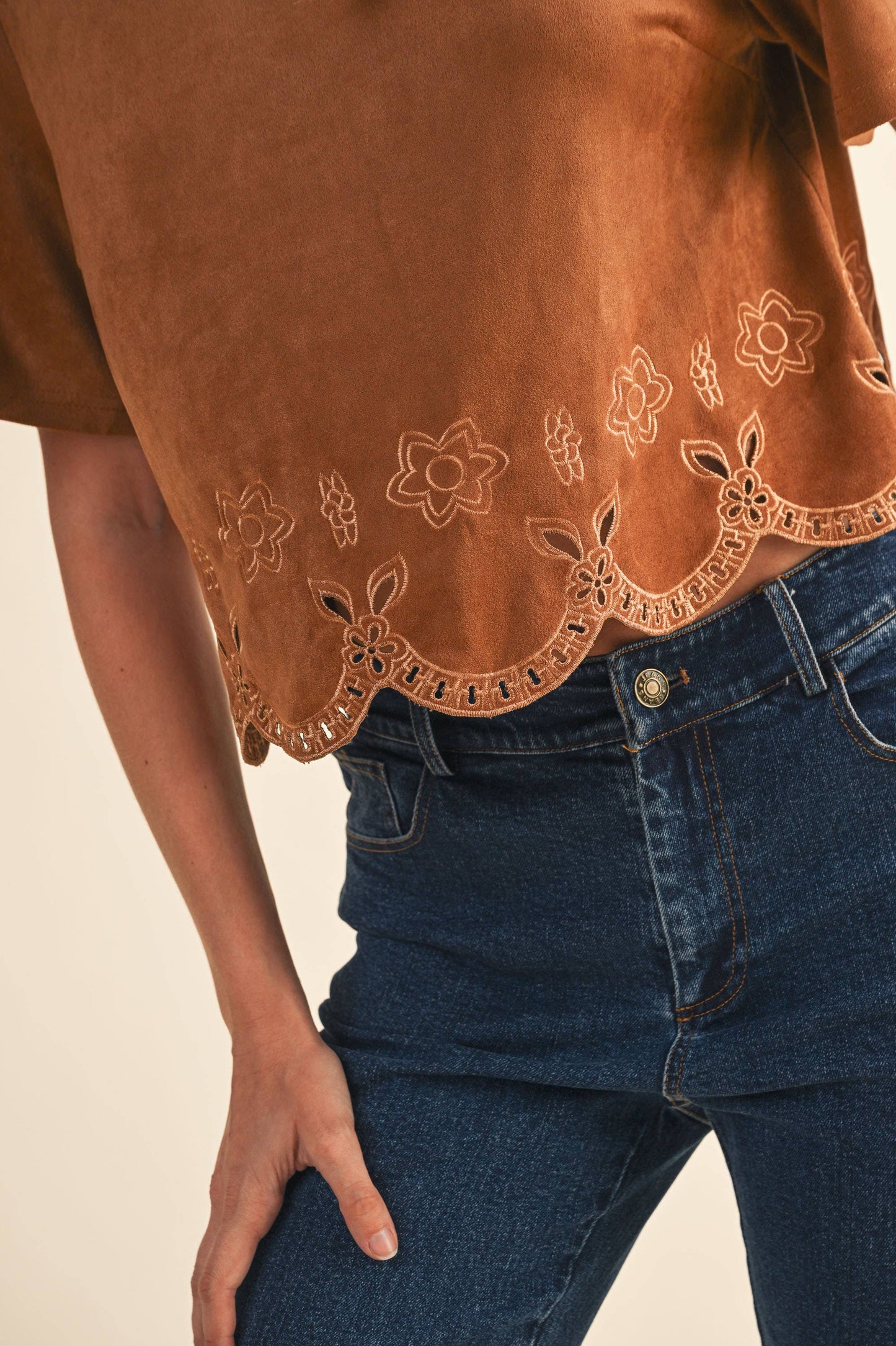 Suede-Feel Border Cutout Short-Sleeve Top – Camel