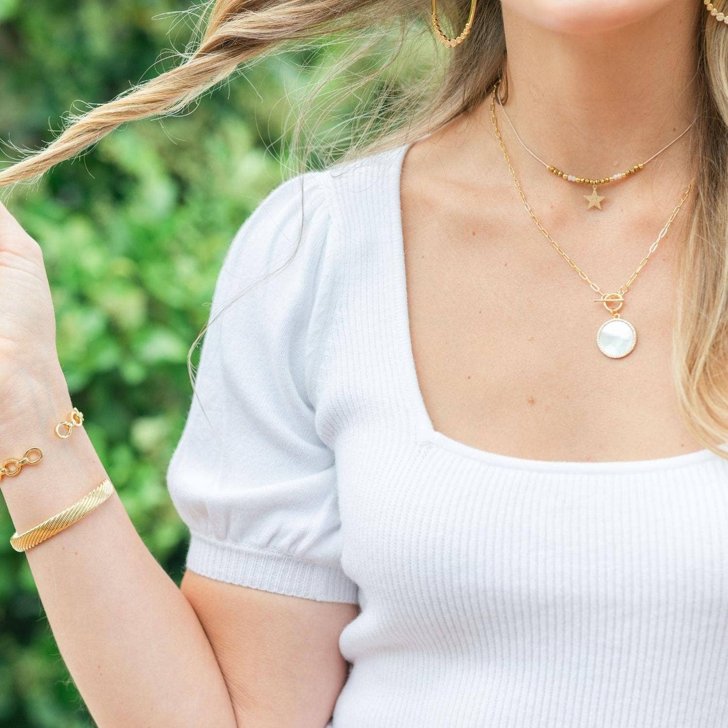 Mother-of-Pearl Pavé Circle Toggle Necklace — Gold