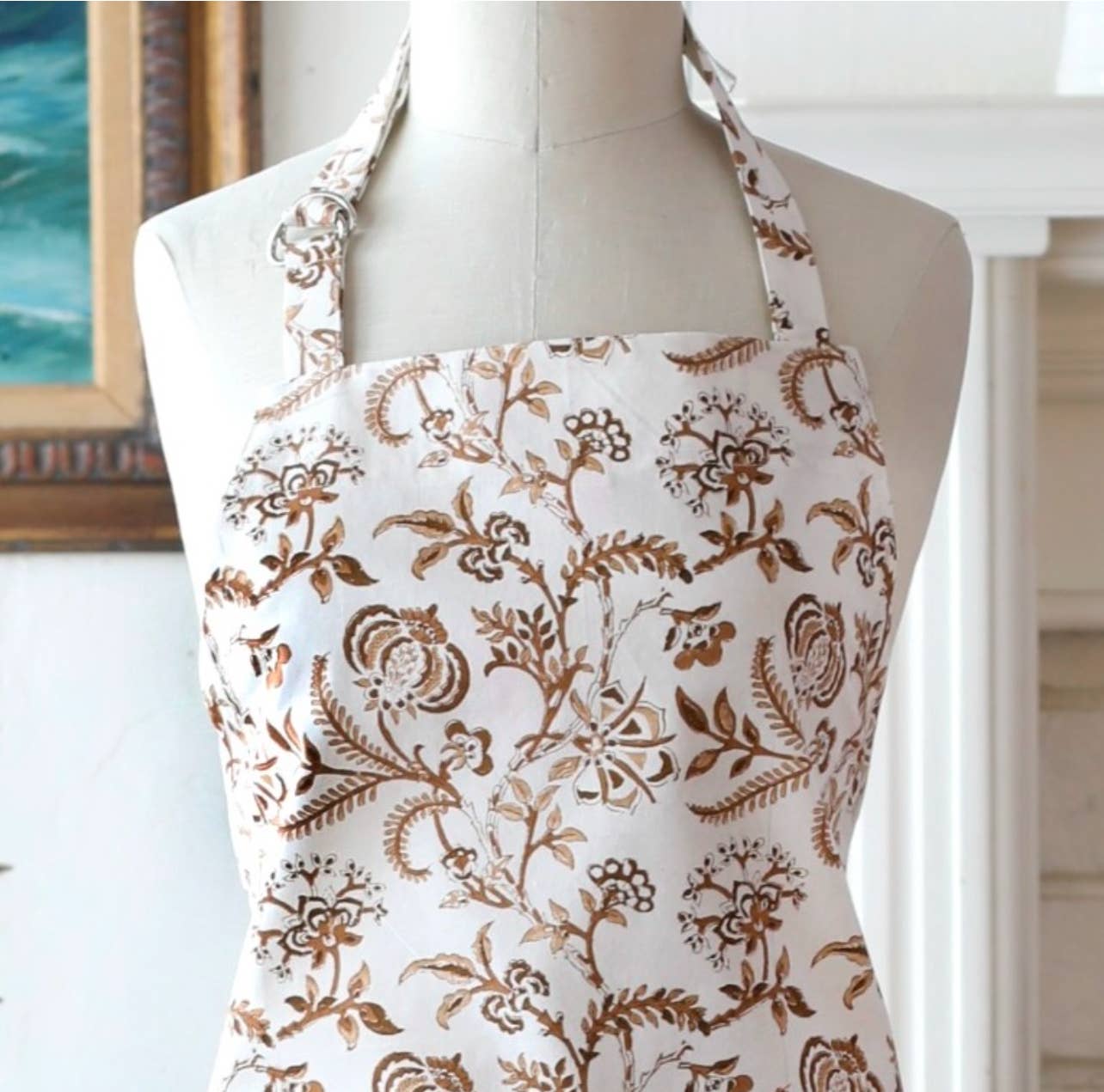 Lilibet Mocha Kitchen Apron
