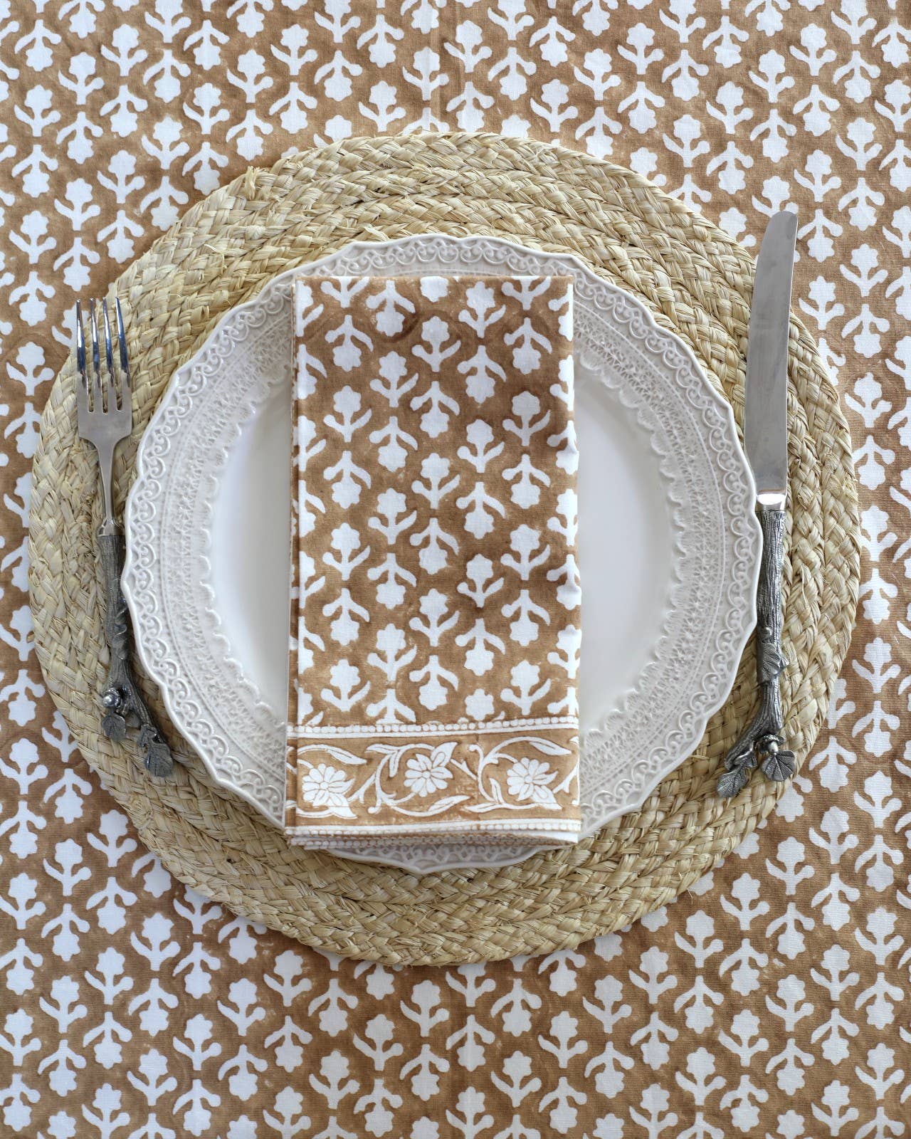 Charlotte Caramel Dinner Napkins — Set of 4