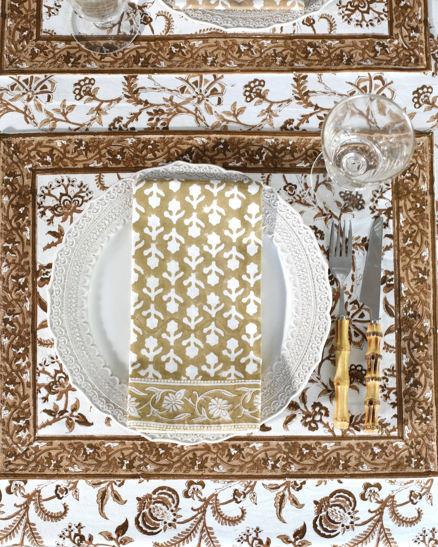 Lilibet Mocha Placemats — Set of 4