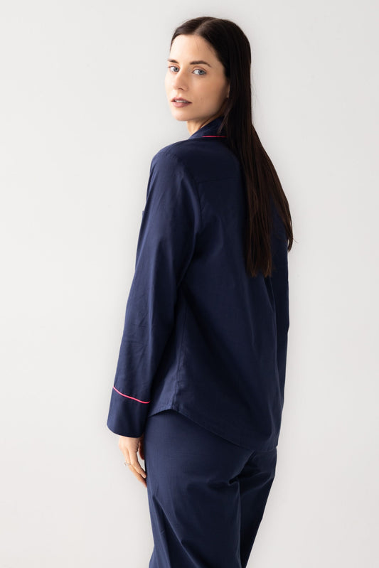 Salua Lingerie classic woven cotton pajama set featuring a long-sleeve top and matching pants, comfortable sleepwear for women