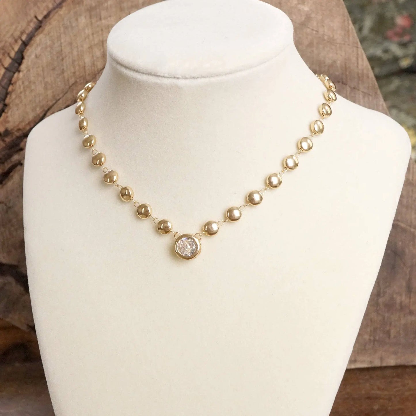 The Isla Dot Necklace - Jewelry