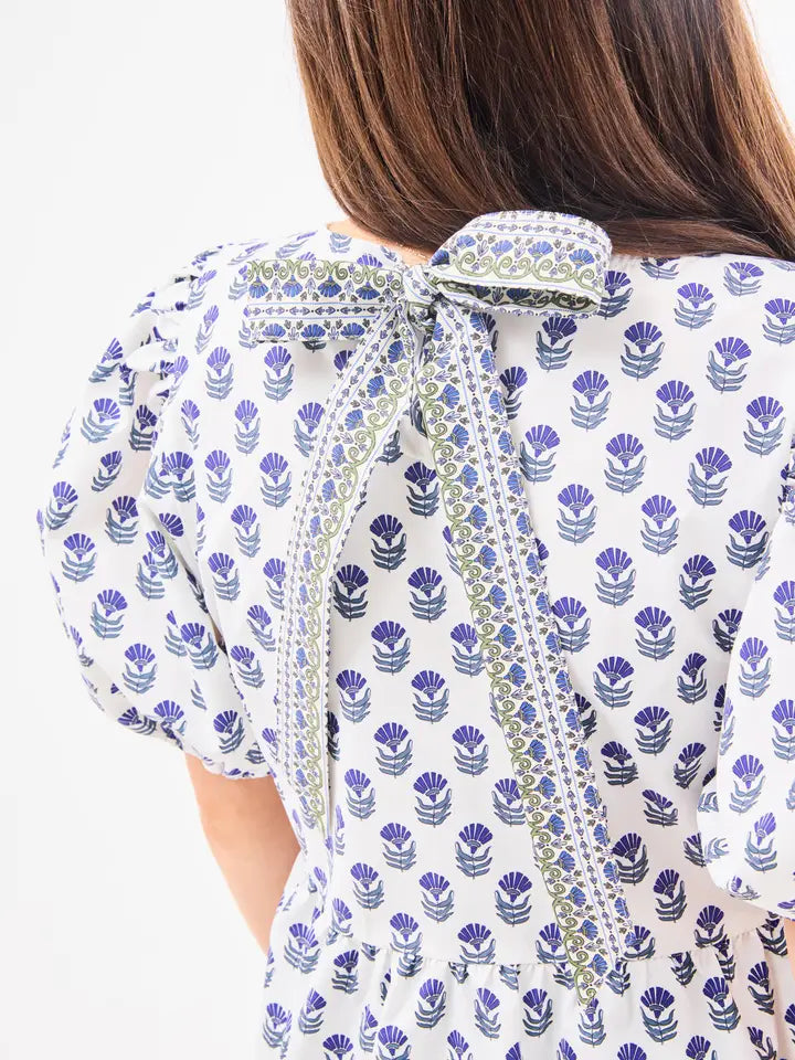 Nina Floral Foulard Navy Top Mary Square