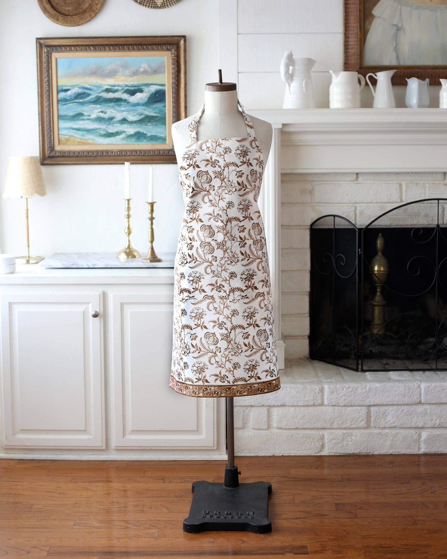 Lilibet Mocha Kitchen Apron