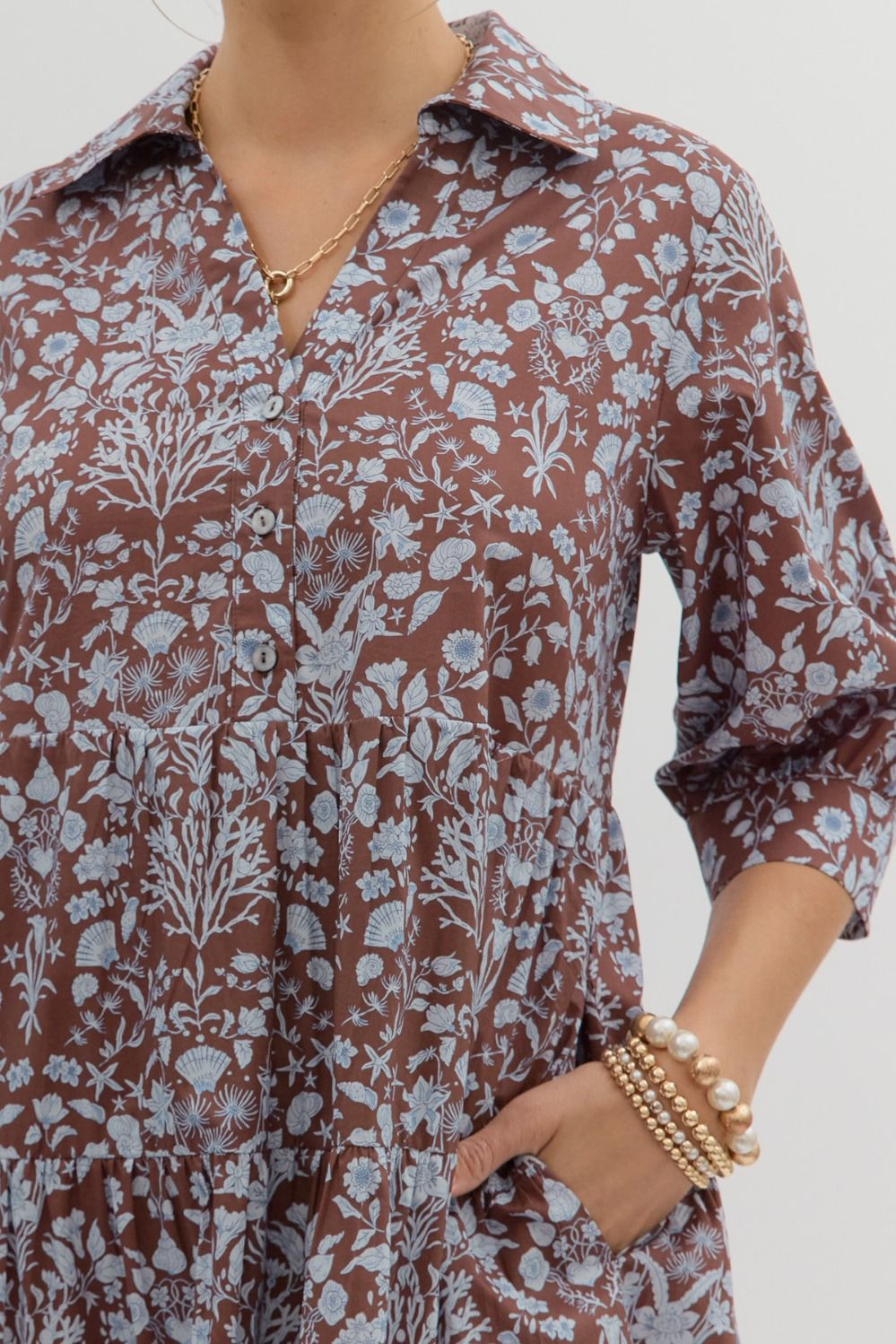 Briar Ruffle Mock-Neck Dress Entro