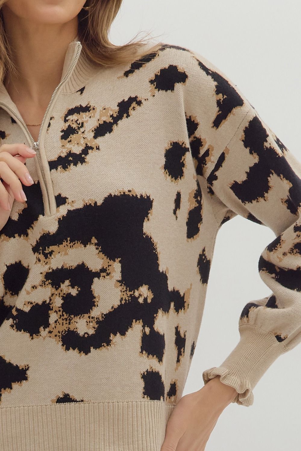 Wren Abstract Frill Knit Pullover – Taupe Entro