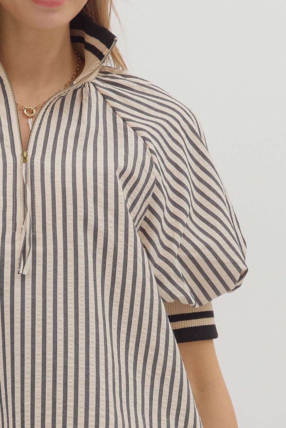 Noelle Ribbed Knit Puff Sleeve Top Entro