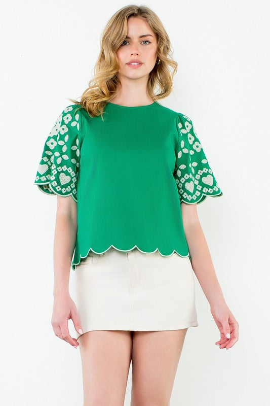 Hadley Embroidered Scallop Sleeve Top – Emerald THML