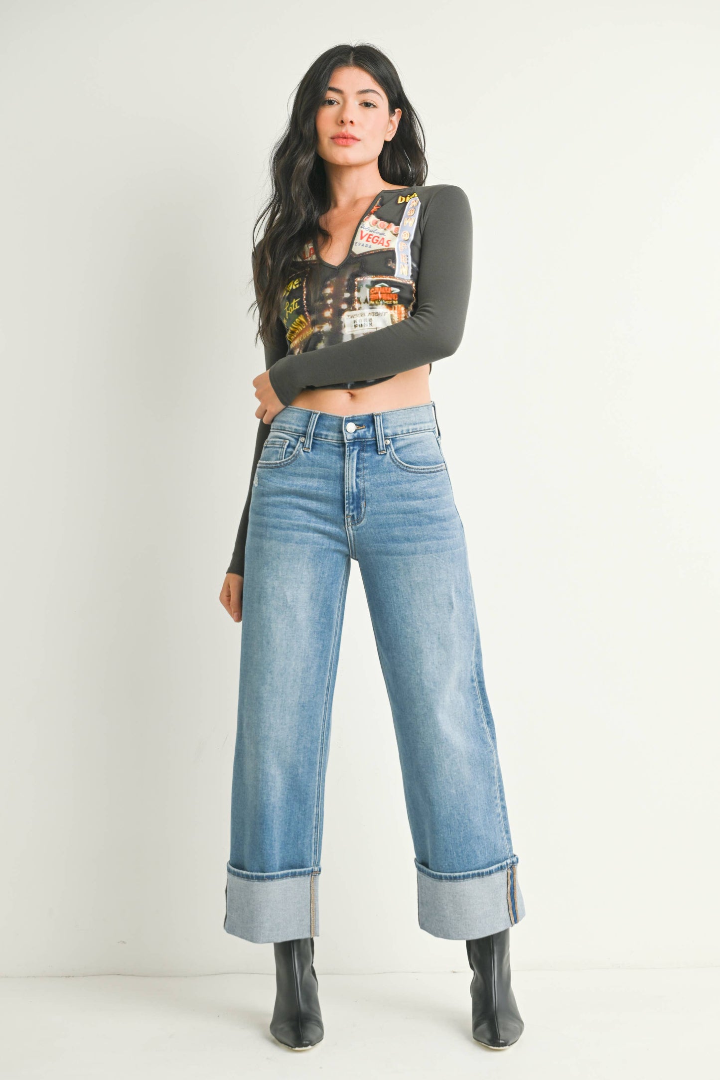 Piper Petite Cuffed Slim-Wide Jeans (Medium Wash)
