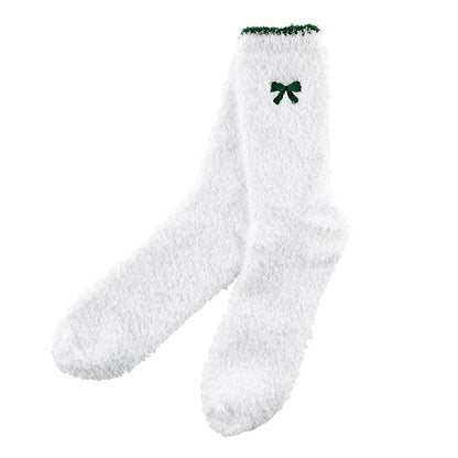 Cozy Socks in Ornament – White with Green Bow
