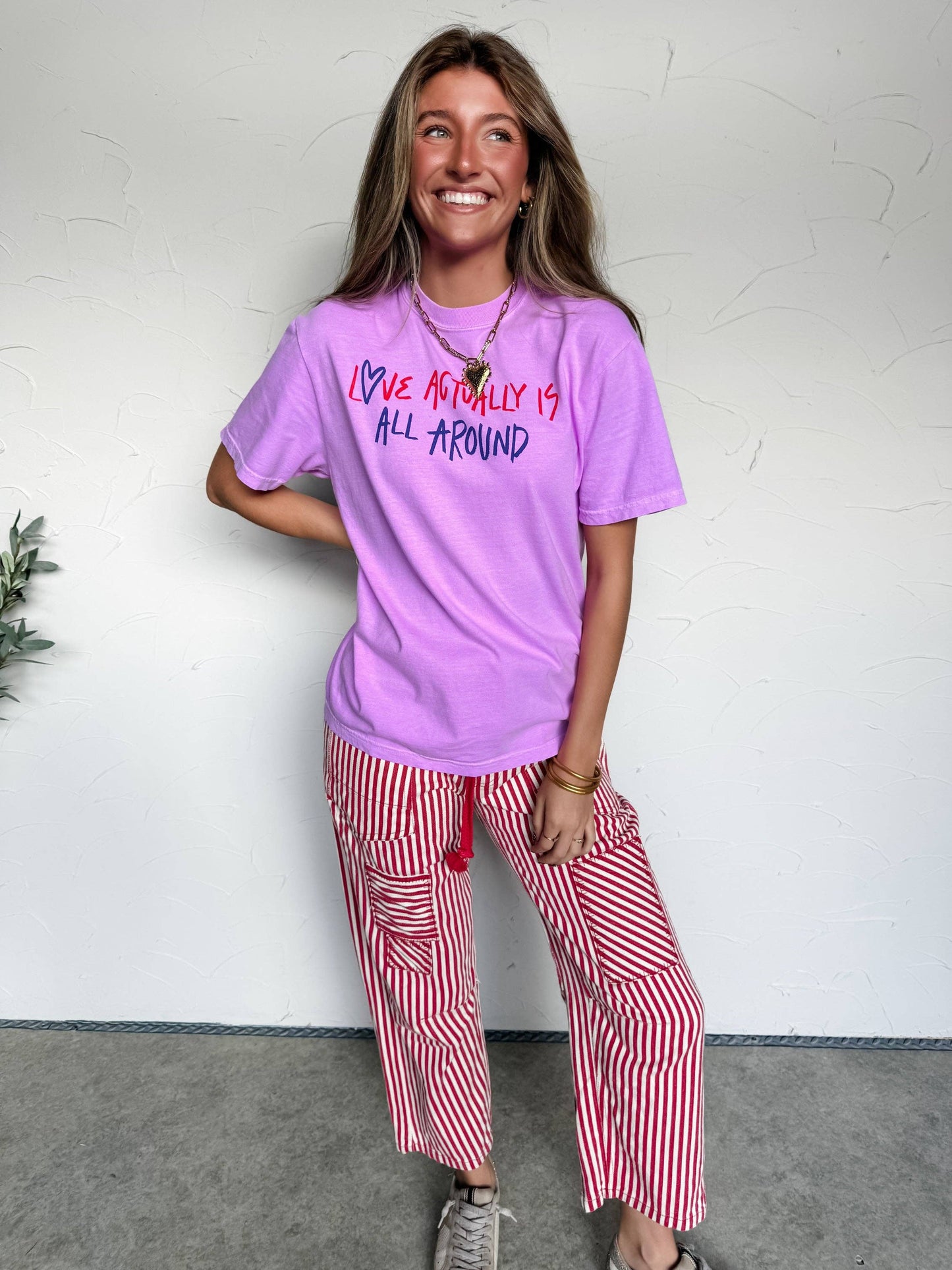 Love Guest Check Tee