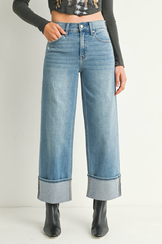 Piper Petite Cuffed Slim-Wide Jeans (Medium Wash)