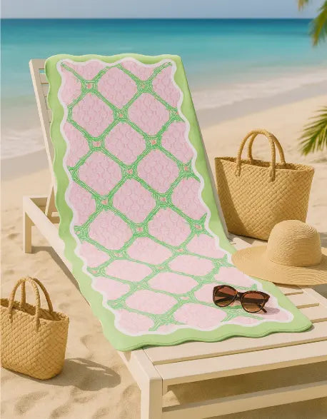 Butterfly Trellis Scalloped Edge Oversized Beach Towel - Gifts