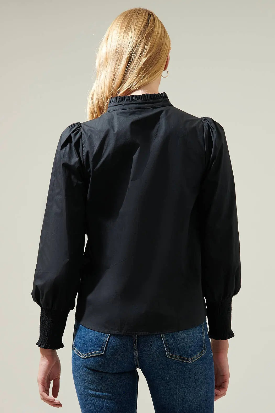 Sophia Ruffle Button-Down Top - S / Black - Tops