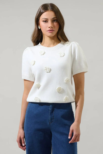 Tassa Floral Short Sleeve Sweater Top - XS / White - Tops