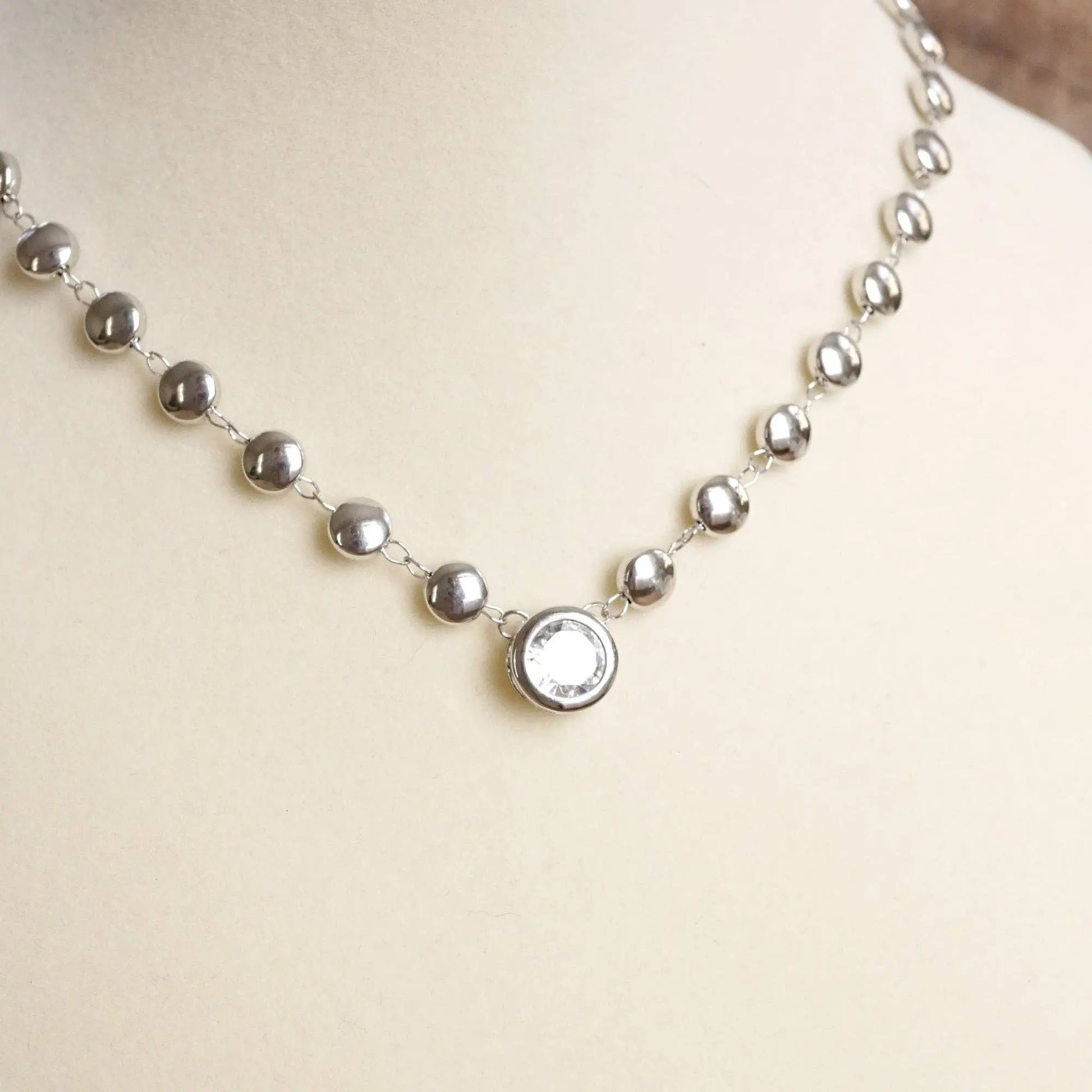 The Isla Dot Necklace - Silver Tone - Jewelry