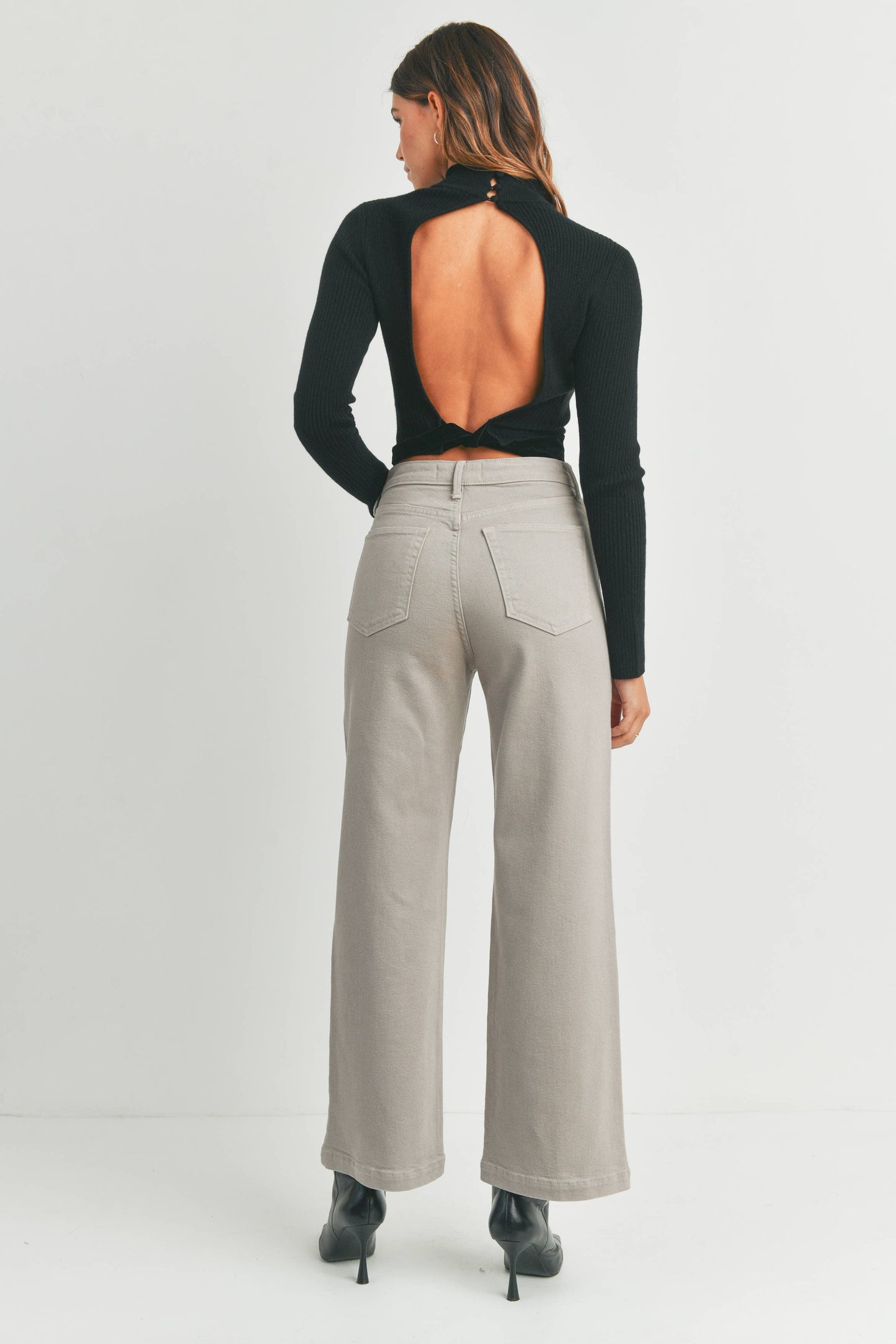 Madelyn Jeans – Patch Pocket Wide Leg (Moonstone)
