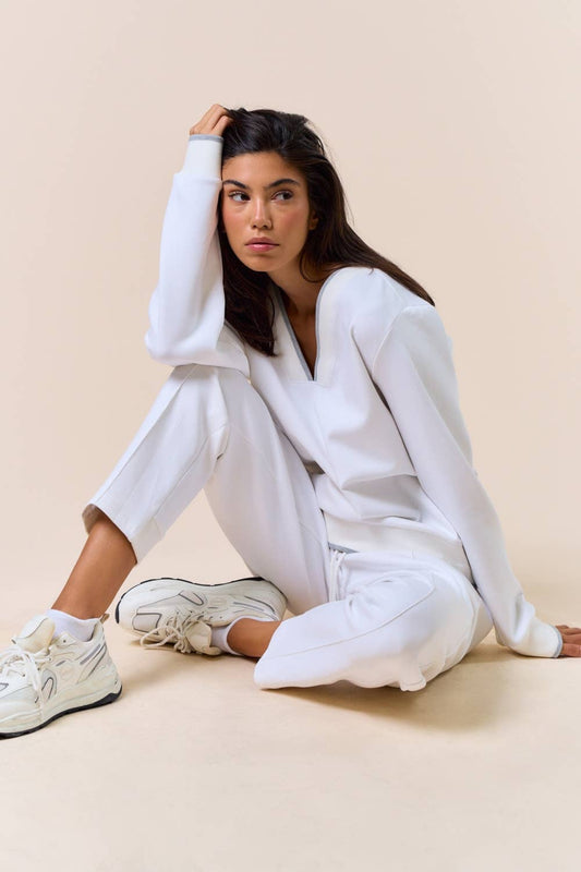 Colette V-Neck Sweater (Off White)