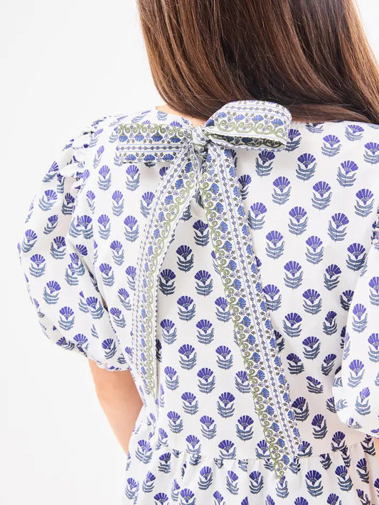 Nina Floral Foulard Navy Top Mary Square