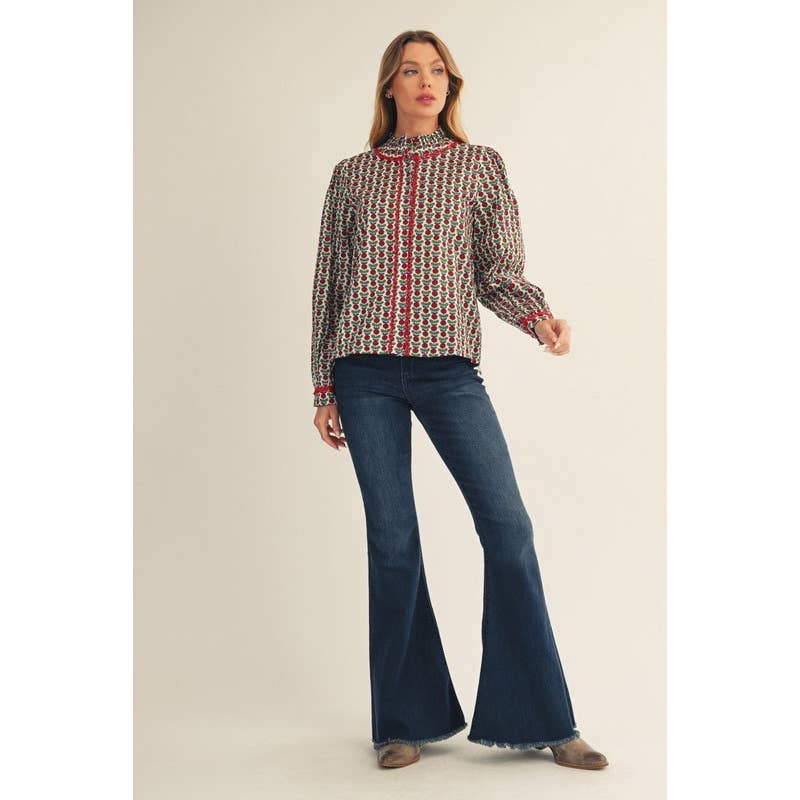 Off-white floral top by STYLE USA, The Rowan Vintage Floral Top with delicate vintage-inspired floral print and soft fabric.